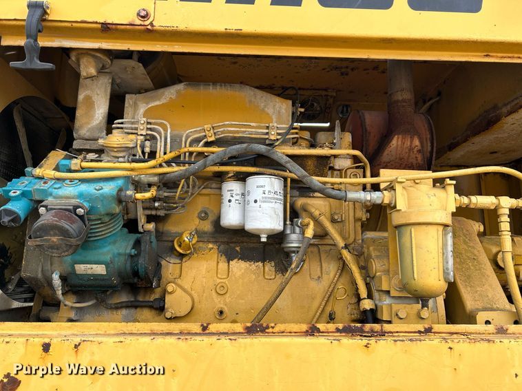 image for item NR9416 Gomaco PS-48  placer spreader