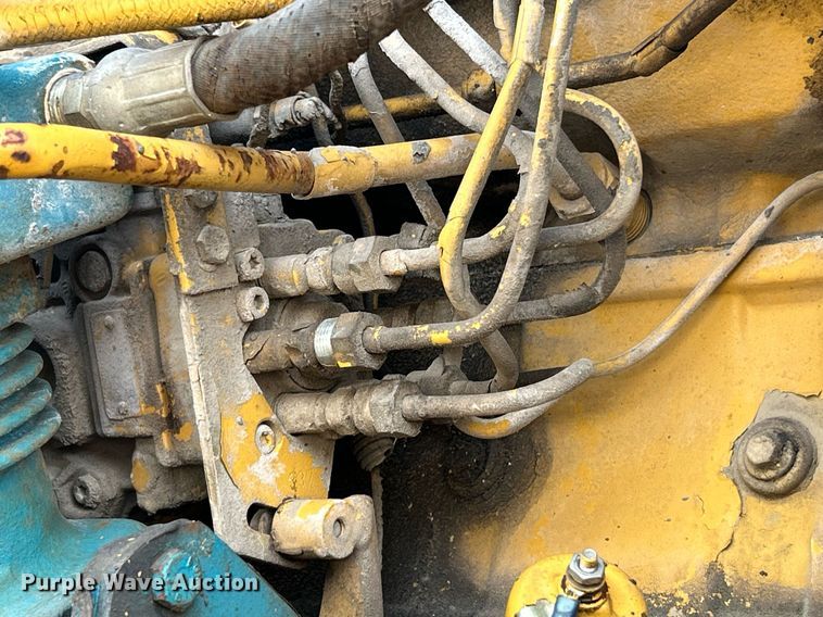 image for item NR9416 Gomaco PS-48  placer spreader