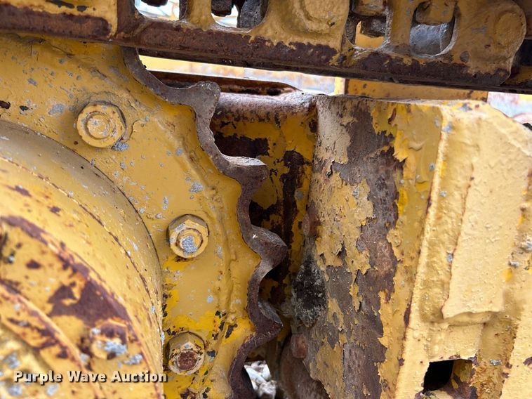 image for item NR9416 Gomaco PS-48  placer spreader