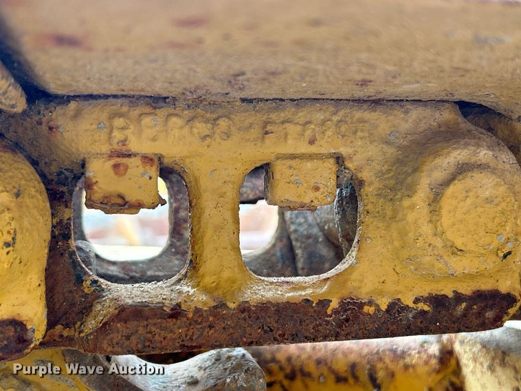 image for item NR9416 Gomaco PS-48  placer spreader