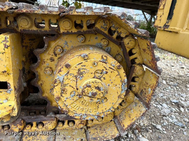 image for item NR9416 Gomaco PS-48  placer spreader