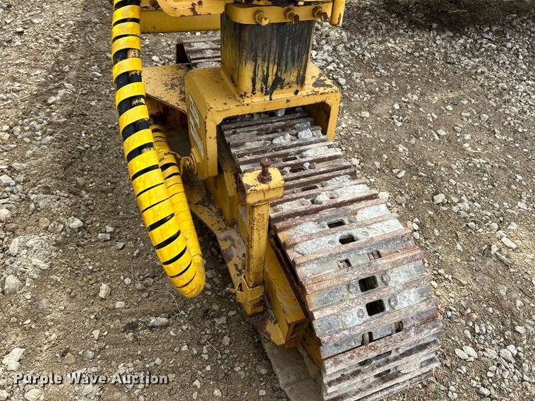 image for item NR9416 Gomaco PS-48  placer spreader