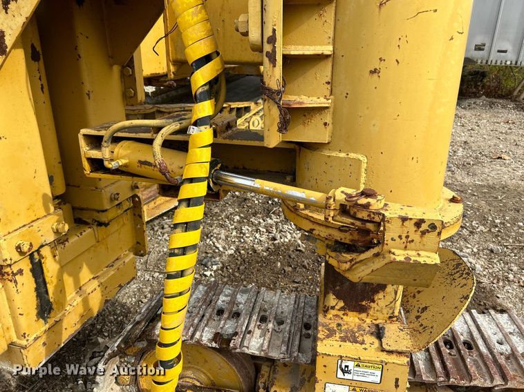 image for item NR9416 Gomaco PS-48  placer spreader