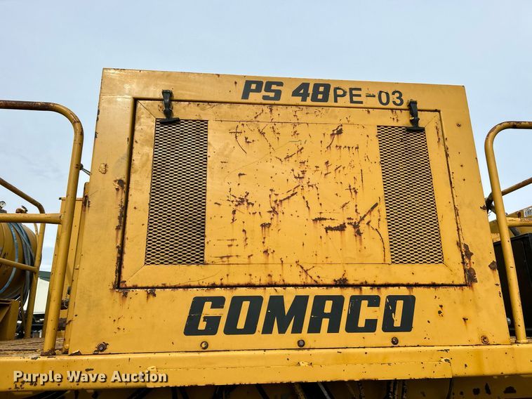 image for item NR9416 Gomaco PS-48  placer spreader