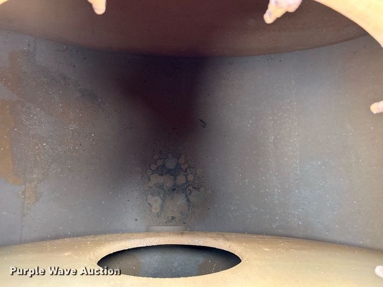 image for item NR9417 1967 Fruehauf TAG-F2-E-DF  tank trailer