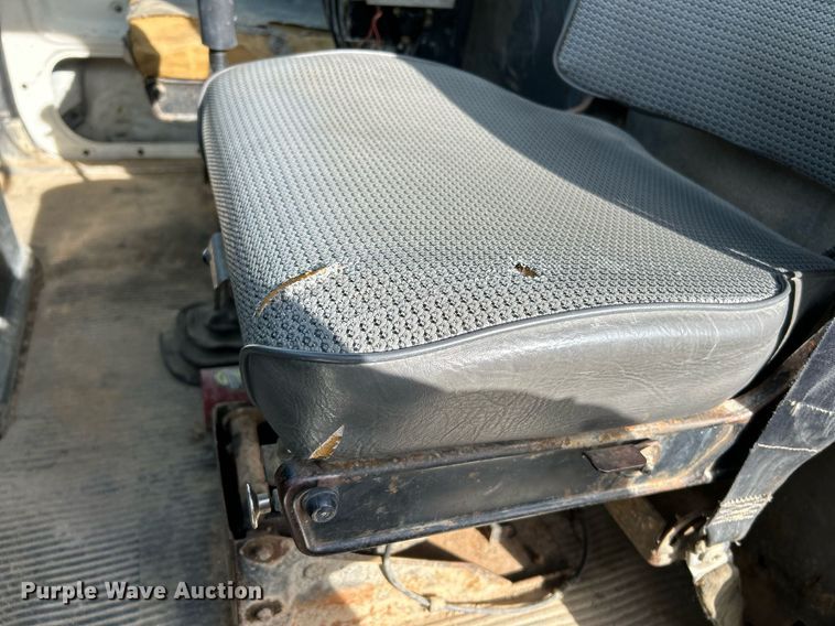 image for item NR9418 1991 Ford L8000  water truck