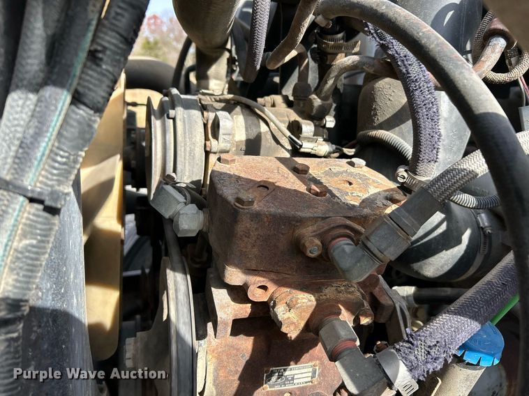 image for item NR9418 1991 Ford L8000  water truck