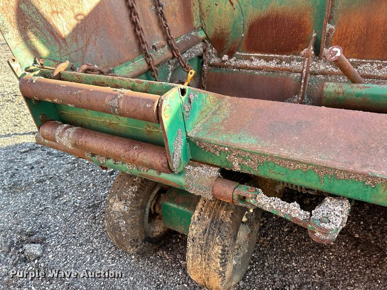 image for item NR9421 Layton Track Paver