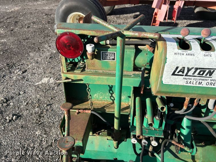 image for item NR9421 Layton Track Paver