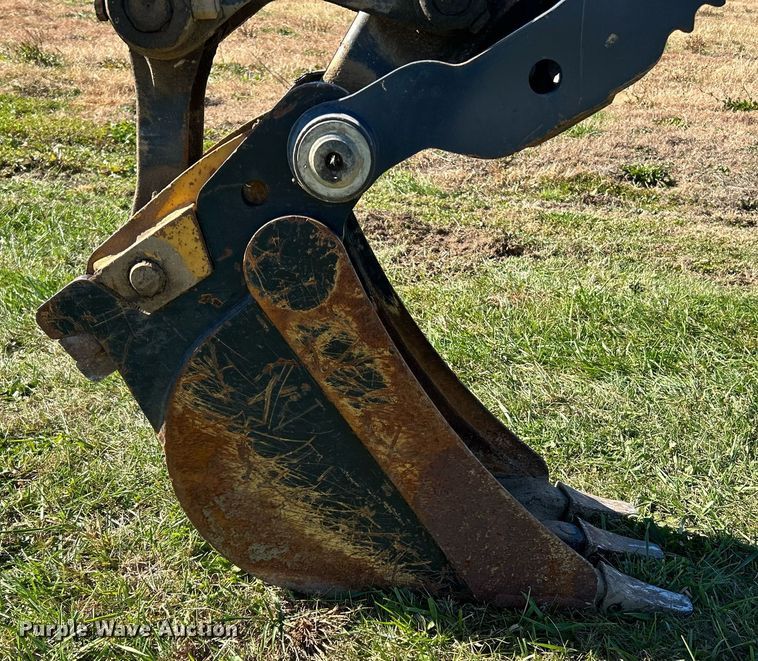 image for item NR9431 2015 John Deere 60G  mini excavator