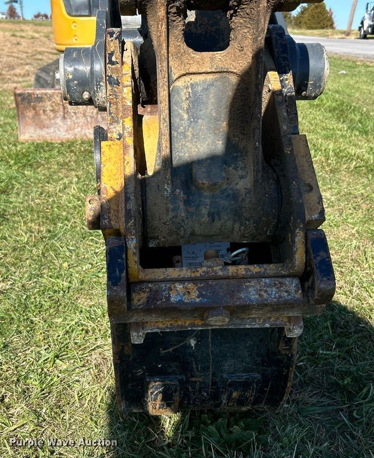 image for item NR9431 2015 John Deere 60G  mini excavator