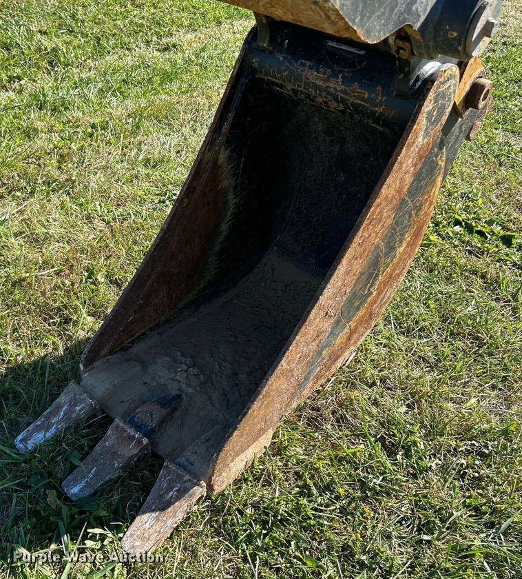 image for item NR9431 2015 John Deere 60G  mini excavator