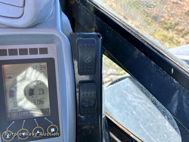 image for item NR9431 2015 John Deere 60G  mini excavator