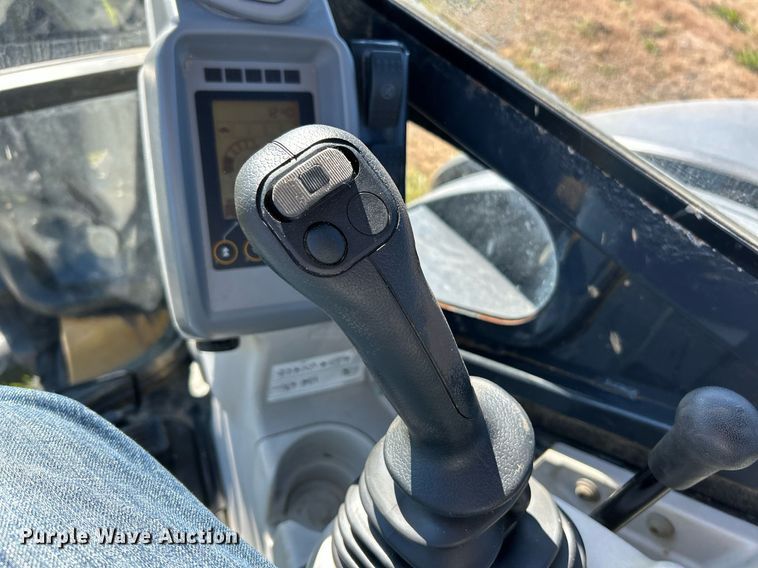 image for item NR9431 2015 John Deere 60G  mini excavator