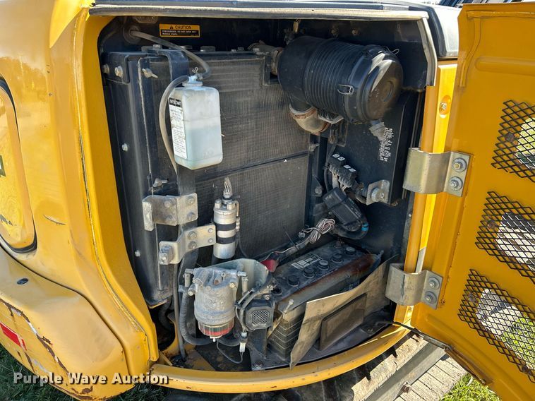 image for item NR9431 2015 John Deere 60G  mini excavator