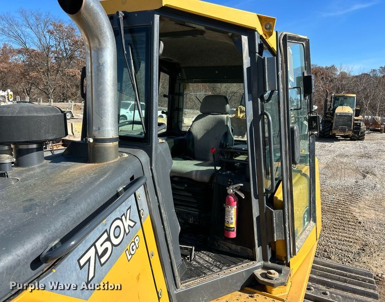 image for item NR9445 2013 John Deere 750K LGP  dozer