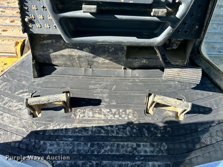 image for item NR9445 2013 John Deere 750K LGP  dozer