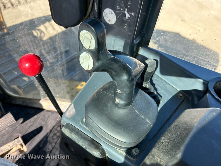 image for item NR9445 2013 John Deere 750K LGP  dozer