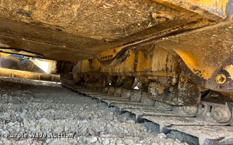 image for item NR9445 2013 John Deere 750K LGP  dozer