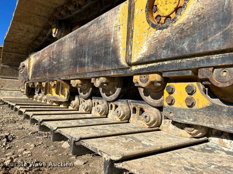 image for item NR9445 2013 John Deere 750K LGP  dozer