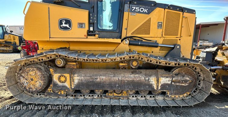 image for item NR9445 2013 John Deere 750K LGP  dozer