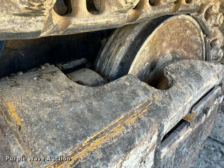 image for item NR9445 2013 John Deere 750K LGP  dozer