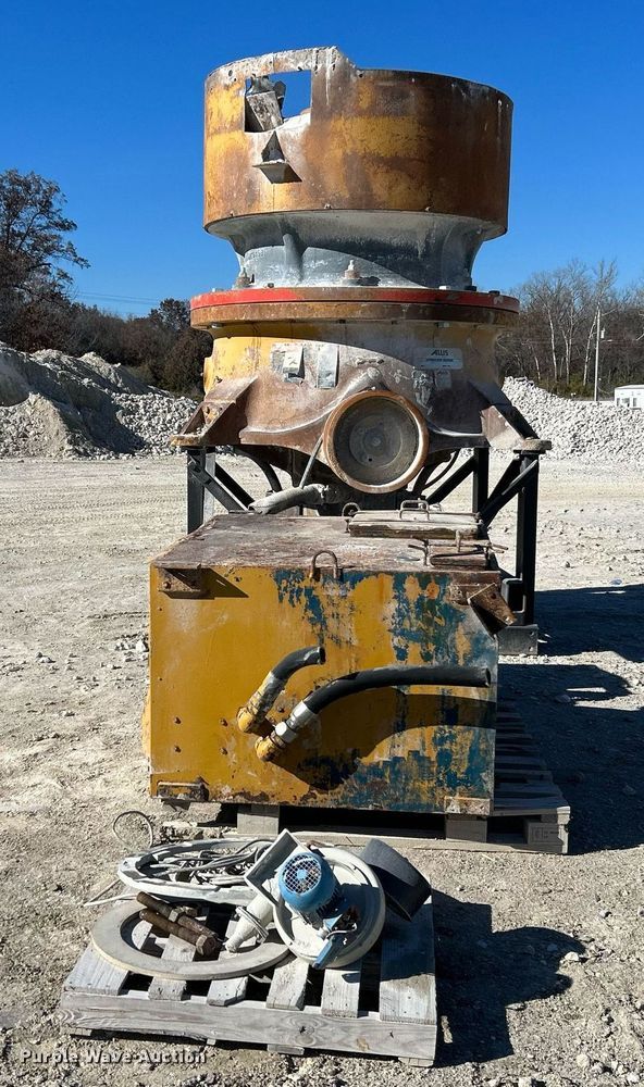 image for item NR9446 Allis Chalmers H-6000 hydrocone crusher