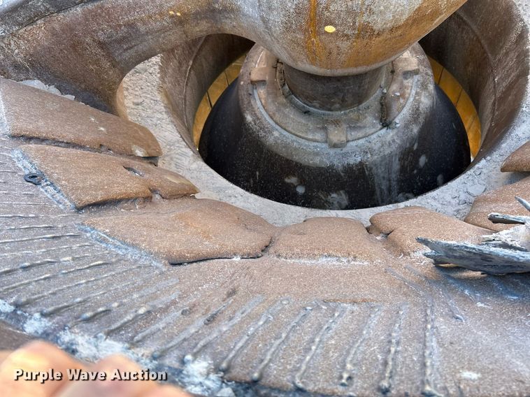 image for item NR9446 Allis Chalmers H-6000 hydrocone crusher