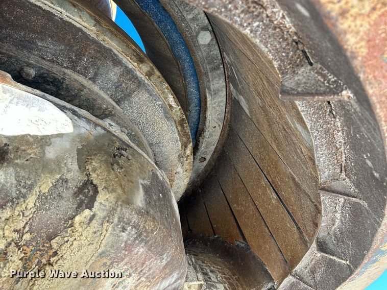 image for item NR9446 Allis Chalmers H-6000 hydrocone crusher