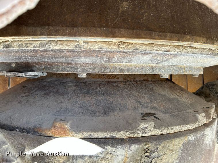 image for item NR9446 Allis Chalmers H-6000 hydrocone crusher