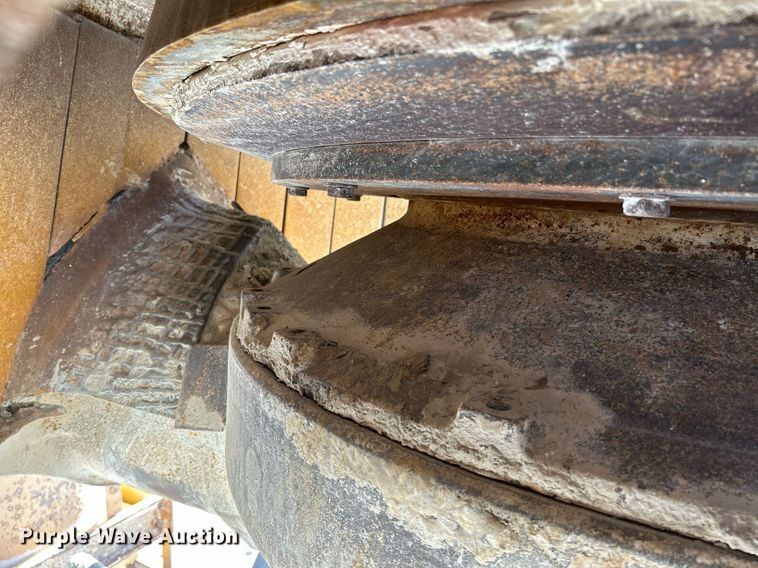 image for item NR9446 Allis Chalmers H-6000 hydrocone crusher