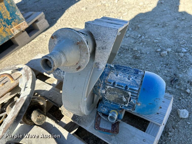 image for item NR9446 Allis Chalmers H-6000 hydrocone crusher