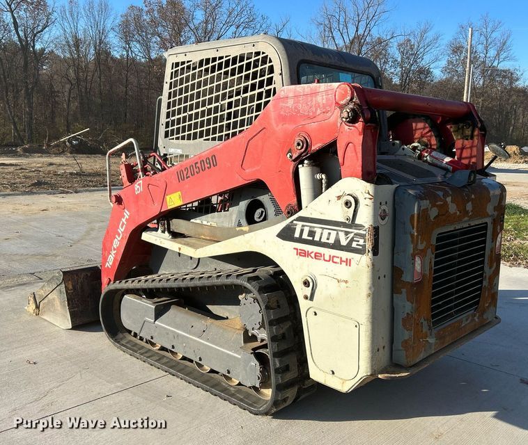 image for item NR9450 2017 Takeuchi TL10V-2  tracked skid steer loader