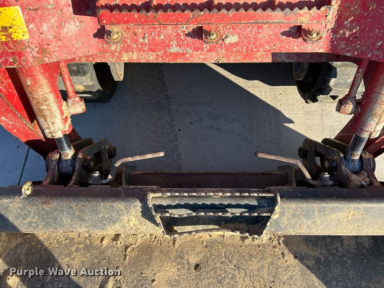 image for item NR9450 2017 Takeuchi TL10V-2  tracked skid steer loader