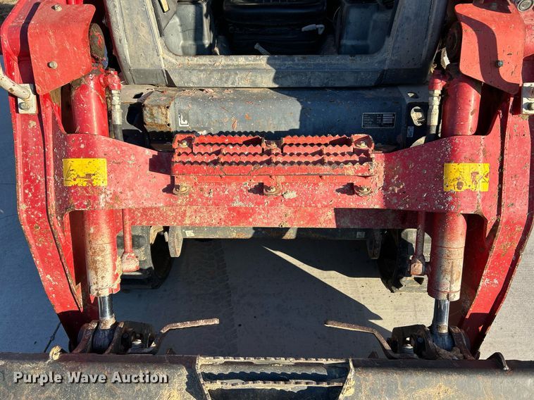 image for item NR9450 2017 Takeuchi TL10V-2  tracked skid steer loader