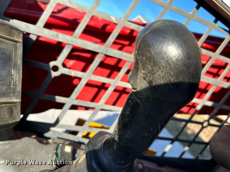 image for item NR9450 2017 Takeuchi TL10V-2  tracked skid steer loader