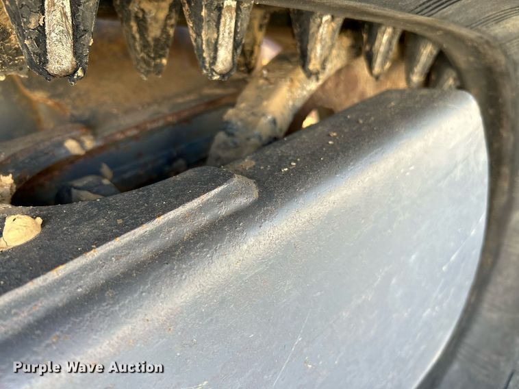 image for item NR9450 2017 Takeuchi TL10V-2  tracked skid steer loader