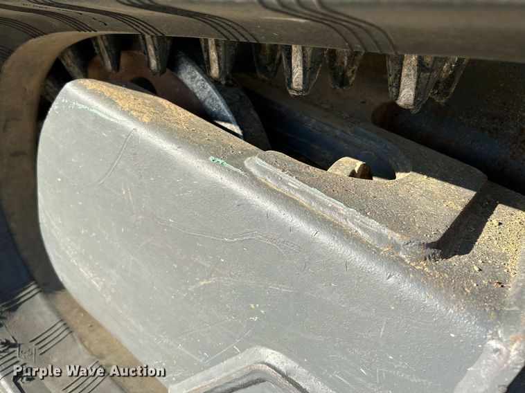 image for item NR9450 2017 Takeuchi TL10V-2  tracked skid steer loader