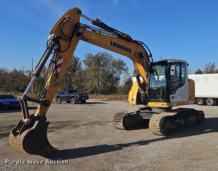 image for item NZ9047 2018 Liebherr R 914 Compact Litronic  excavator
