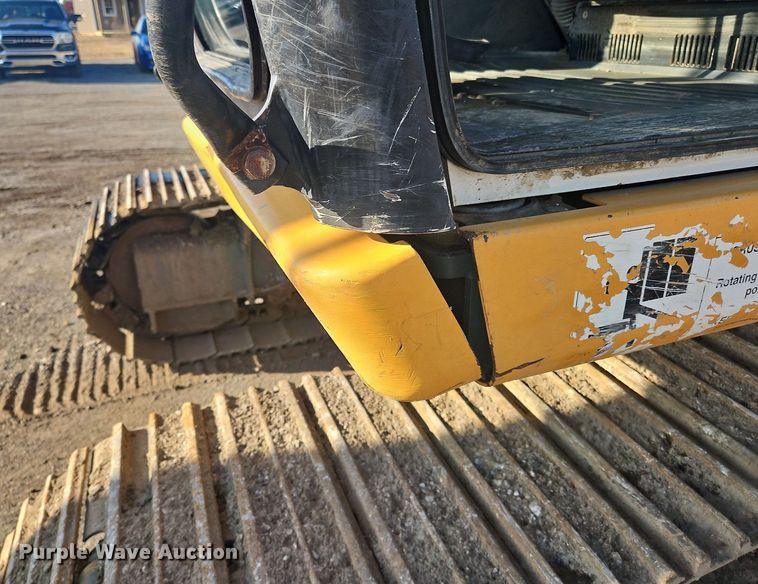 image for item NZ9047 2018 Liebherr R 914 Compact Litronic  excavator