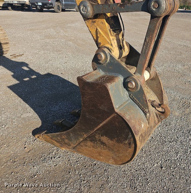 image for item NZ9047 2018 Liebherr R 914 Compact Litronic  excavator