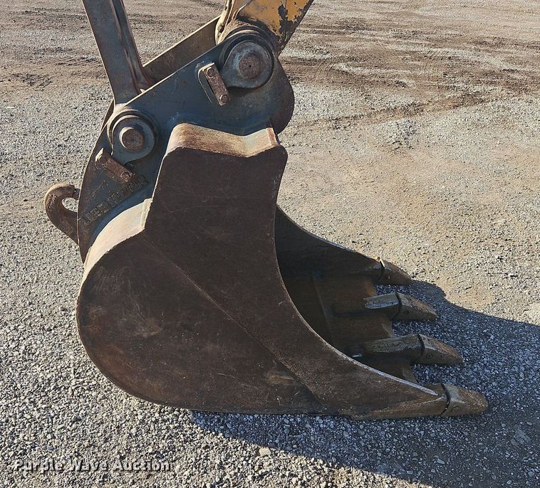 image for item NZ9047 2018 Liebherr R 914 Compact Litronic  excavator