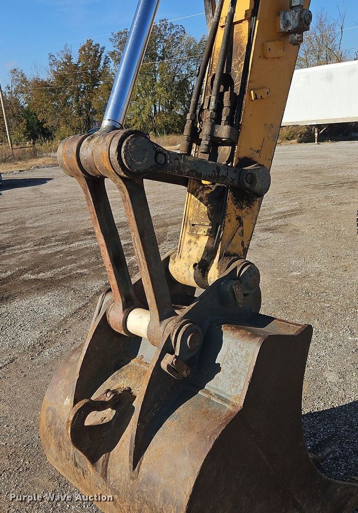 image for item NZ9047 2018 Liebherr R 914 Compact Litronic  excavator