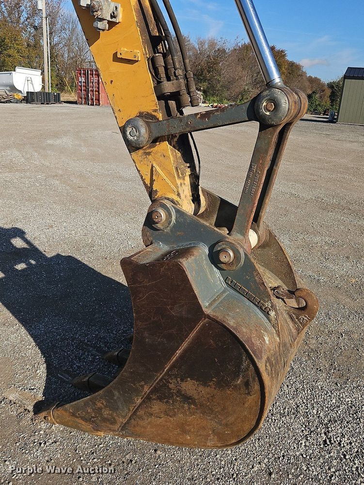 image for item NZ9047 2018 Liebherr R 914 Compact Litronic  excavator