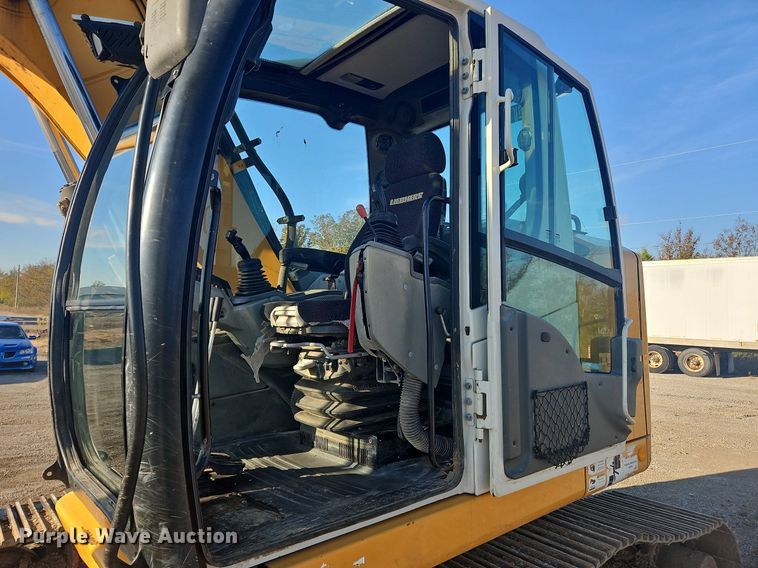 image for item NZ9047 2018 Liebherr R 914 Compact Litronic  excavator