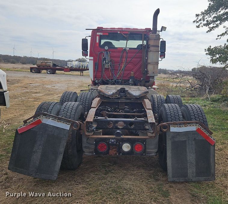 image for item NZ9048 2009 International TranStar 8500  semi truck