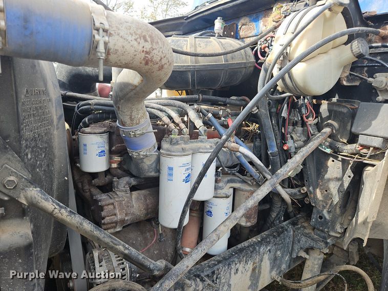 image for item NZ9049 1998 Mack CH613  semi truck