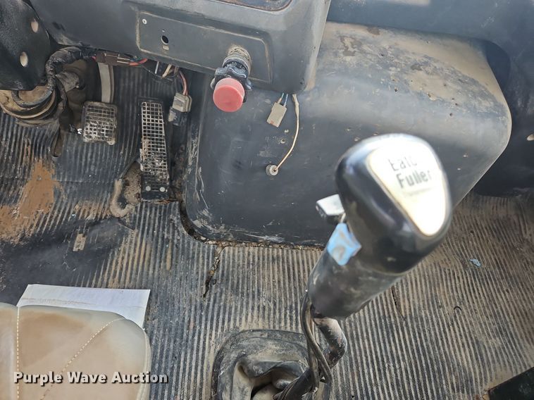 image for item NZ9051 1995 Ford L9000  ready mix truck