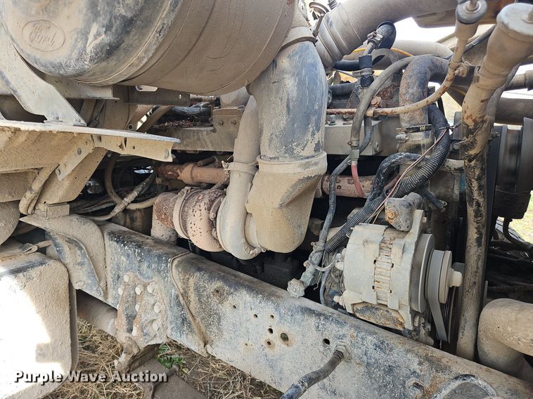 image for item NZ9051 1995 Ford L9000  ready mix truck