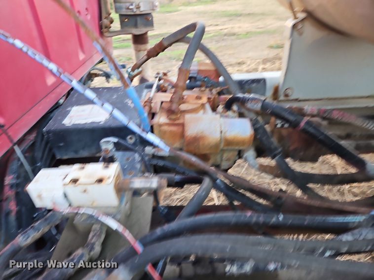 image for item NZ9053 1995 Ford L9000  ready mix truck